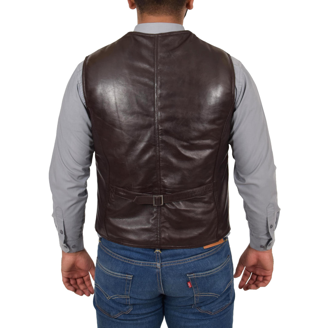 sleeveless gilet in leather