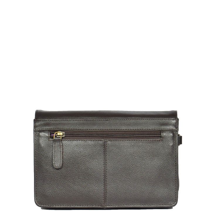 wrist pouch in brown leather